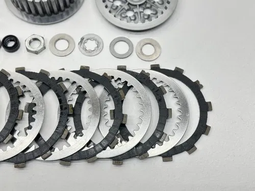 1980 Suzuki RM125 Clutch Assembly Basket Hub Plates Kit Spring Bolts Dirt Bike