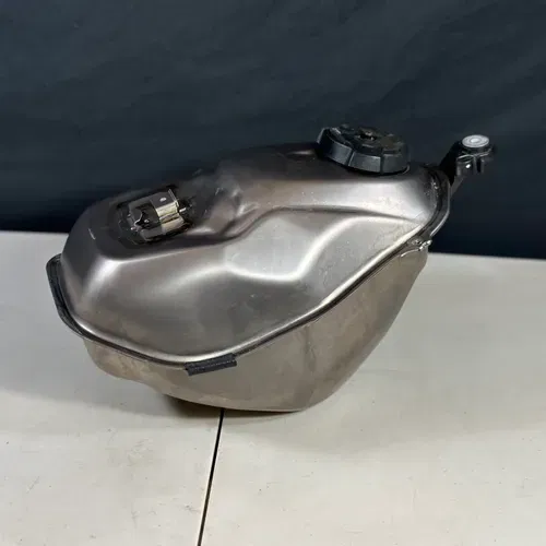 Crf450r fuel tank sale