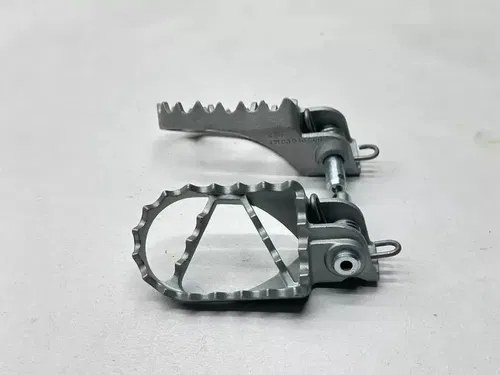 New 2023 Husqvarna TC65 Foot Pegs Set Left Right Rest Footpegs 47103040033 SX