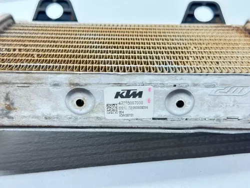 2023 KTM 85SX Left Side Radiator OEM Non Fill Cooling System 47235007000 85 SX