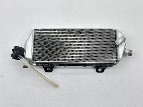 2023 KTM 250SXF Right Side Radiator Fill Side Cap Cooling A46035008000 250 SXF
