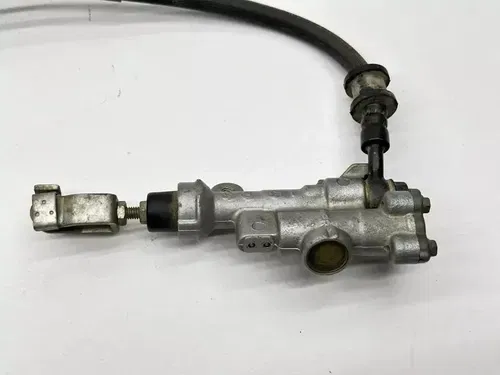 2004 Honda CRF450R Nissin Rear Brake Assy Caliper Master Cylinder 43150-KZ4-J41