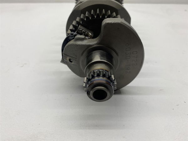 2009 Yamaha YZF-R6 Crankshaft OEM Crank Shaft 2C0-11411-00 2009 Yamaha YZF-R6 Crankshaft OEM Crank Shaft 2C0-11411-00