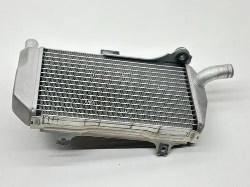 2024 Honda CRF450R Left Side Radiator OEM Non Fill Cooling System 19150-MKE-AF0