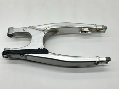 2018 Suzuki RMZ450 Swingarm Suspension OEM Rear Swing Arm 61000-37K00 Dirt BIke