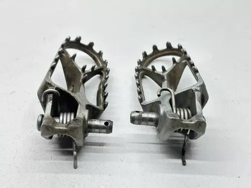 2022 GasGas EX450F Foot Peg Set Left Right 79003040033 Foot Rests 450F 2021 2023
