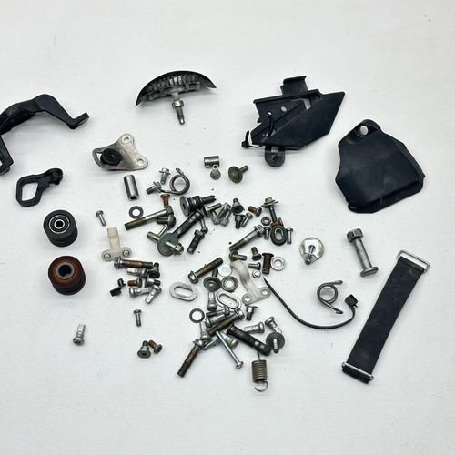2022 Yamaha YZ450F Miscellaneous Bolt Kit Spring Washer Screw Nut Covers YZ 450F