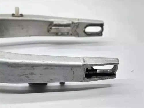 2006 Kawasaki KX450F Swingarm Suspension OEM Rear Swing Arm 33001-0085 KX 450F