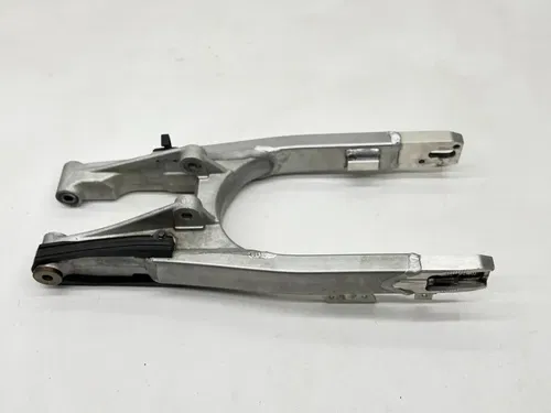 2016 Suzuki RM85 Swingarm Suspension OEM Rear Swing Arm 61000-03BD0 Dirt Bike