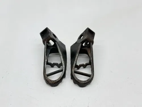 2016 Suzuki RM85 Foot Peg Set Left Right OEM Footrests Assembly 43551-14D21 RM