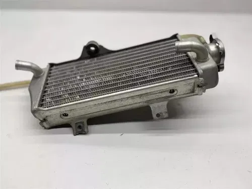 2011 Honda CRF450R Right Side Radiator Fill Side Cap Cooling 19100-MEN-A40 CRF