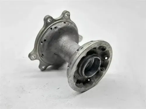 2013 Honda CRF450R Front Wheel Hub 44635-MEN-A50 OEM Dirt Bike CRF 450R