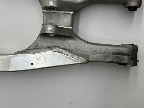 2004 Honda CR250R Swingarm OEM Rear Swing Arm 52200-KSK-000 Suspension CR 250R