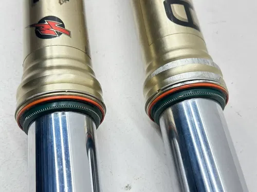 2024 Yamaha YZ450F KYB SSS Front Forks Suspension Set Left Right Tube YZ 450F