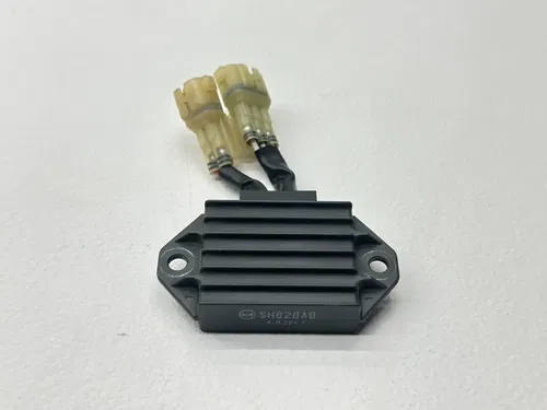 2015 Yamaha YZ250FX Voltage Regulator Rectifier Electrical 2GB-81960-00-00 YZ
