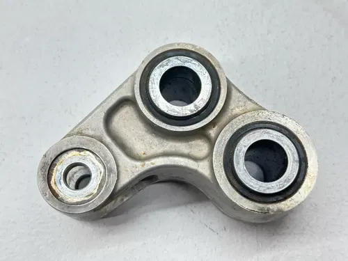 2024 Yamaha YZ450F Linkage Knuckle Triangle Rear Shock 17D-2217A-00-00 YZ 450F