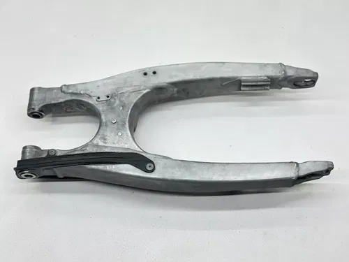 2022 Yamaha YZ450F Swingarm Suspension OEM Rear Swing Arm BR9-22110-00-00 YZ