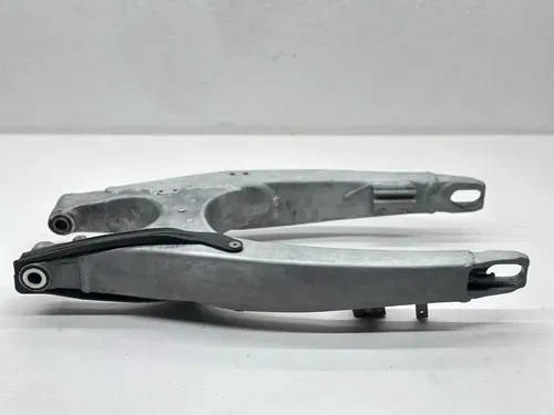 2022 Yamaha YZ450F Swingarm Suspension OEM Rear Swing Arm BR9-22110-00-00 YZ