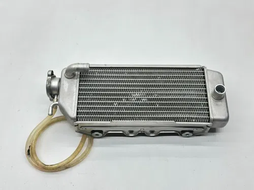 2014 Kawasaki KX250F Right Side Radiator Fill Side Cap Cooling 39061-0168 250F
