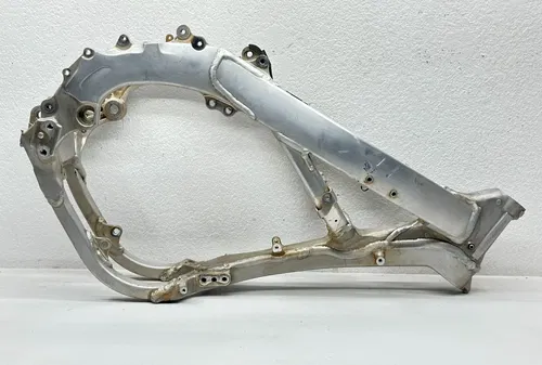 2023 Yamaha YZ450F Frame Main Chassis Hull YZ 450F FX WR YZ250F BHR-21101-01-00