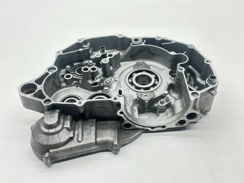 2012 Yamaha YZ450F Right Side Engine Crankcase Half Bottom End 33D-15100-09-00