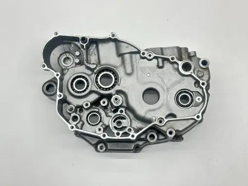 2012 Yamaha YZ450F Right Side Engine Crankcase Half Bottom End 33D-15100-09-00