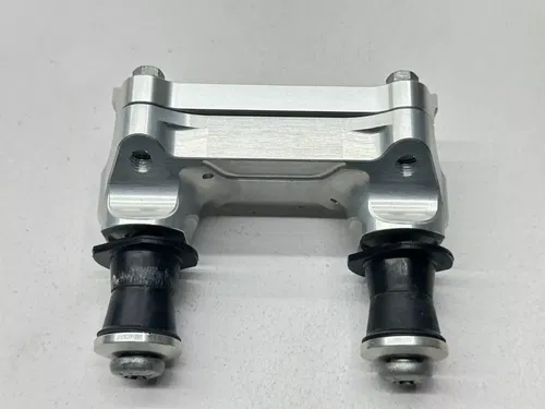 2023 Husqvarna FC450 Handlebar Mounts 1-1/8 Clamps Rubber Mounted OEM FC 450