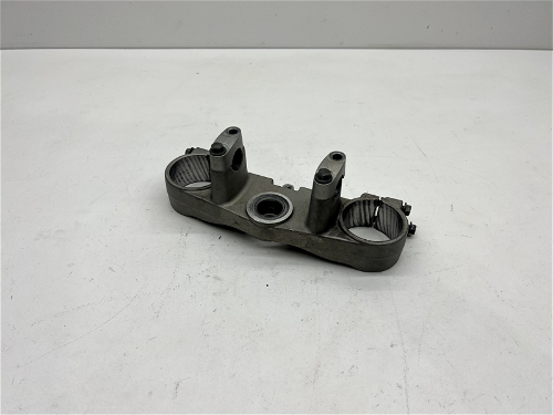 2005 Yamaha YZ250F Upper Top Triple Tree Front End Clamp YZ450F YZ 250 450 F