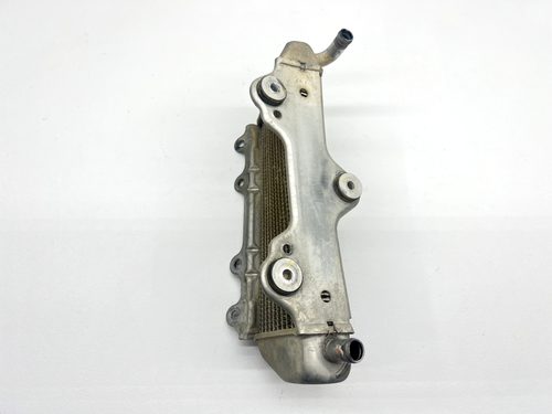 2005 Yamaha YZ250F Left Non Fill Side Radiator Coolant Aluminum OEM 5NL-12461-10
