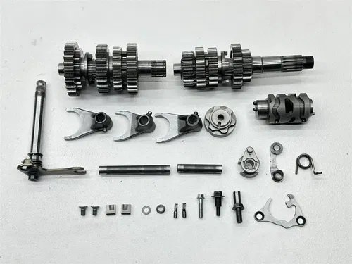 2009 Suzuki RMZ450 Transmission Tranny Engine Gears Shaft Spindle OEM RMZ 450