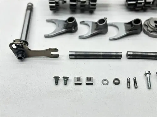 2009 Suzuki RMZ450 Transmission Tranny Engine Gears Shaft Spindle OEM RMZ 450