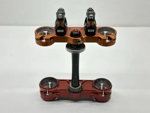 2018 KTM 450SXF Xtrig Triple Clamps Bar Mounts 1-1/8 Steering Stem Billet Split