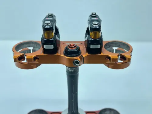 2018 KTM 450SXF Xtrig Triple Clamps Bar Mounts 1-1/8 Steering Stem Billet Split