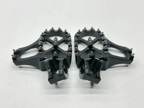 NICECNC Black Extended Foot Pegs Ankle Savers KTM Husqvarna GasGas MX Enduro SXF