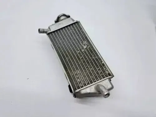 2008 Honda CRF450R Right Side Radiator OEM Fill Side Cap Cooling 19010-MEN-A01