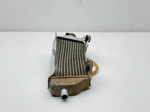 2015 Yamaha YZ250F Right Side Radiator Fill Side Cap Cooling OEM 1SL-1240A-00-00