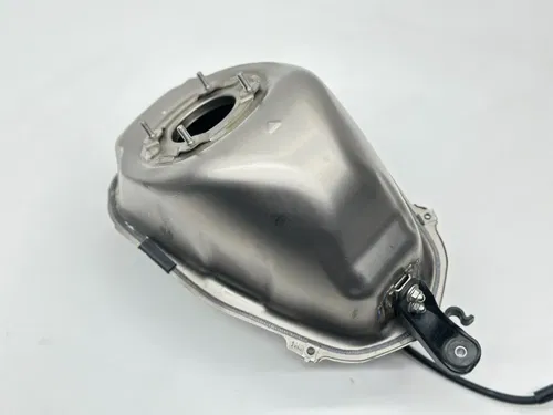 2024 Honda CRF450R Gas Tank Fuel OEM Cap Petrol 17500-MKE-AF0 Dirt Bike CRF
