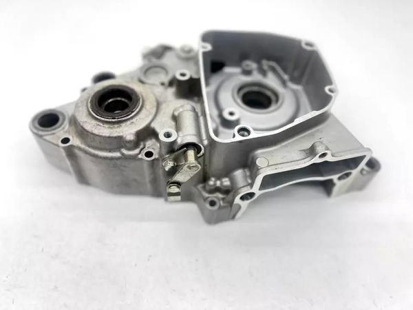 2007 Suzuki RMZ250 Engine Case Left Side OEM Crankcase OEM 2007 Suzuki RMZ250 Engine Case Left Side OEM Crankcase OEM