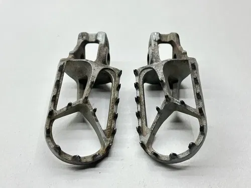 2022 Husqvarna FE350 Foot Peg Set Left Right Footrests 79603040033 Dirt Bike FE