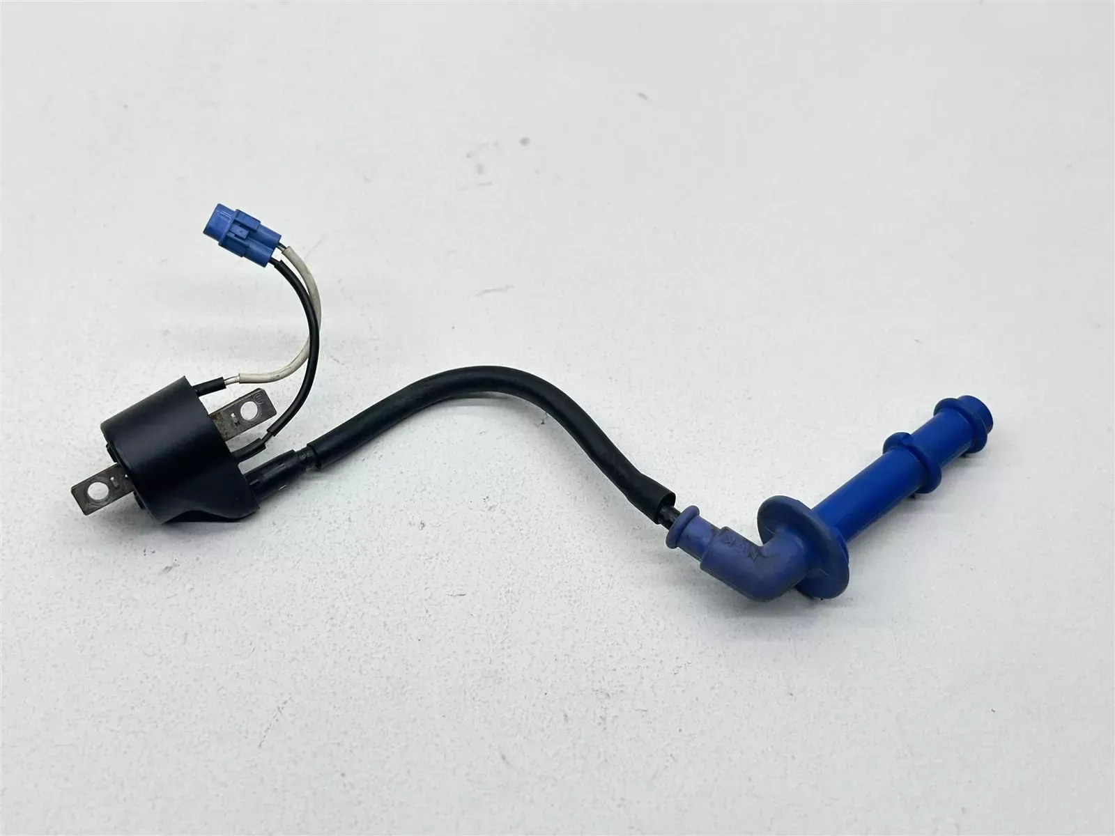 【新品未開封・送料無料】 NGK RMZ450 Suzuki 2009 Ignition Cap Wire Plug Spark Coil 使用済み切手/官製はがき
