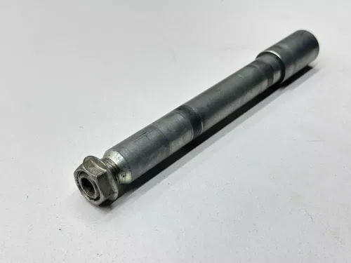 大きな取引 Wheel Front YZ450F Yamaha 2024 Axle B2W Pivot Spindle OEM パーツ