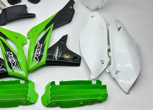 2015 Kawasaki KX250F Plastics Kit Shroud Fender Panel Guard Protector KX 250F