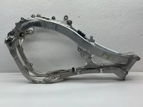 2014-2018 Yamaha YZ250F Frame Main Chassis B11-21101-01-00 2016 YZ450F YZ 250F