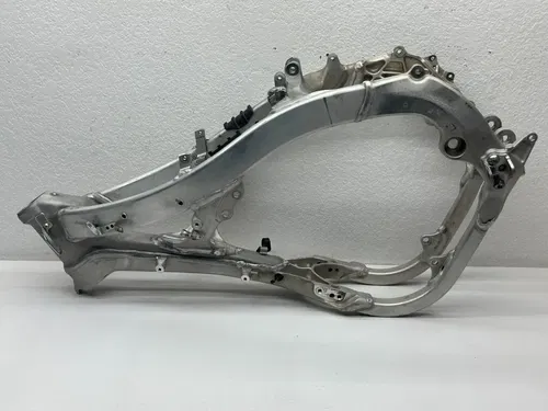 2014-2018 Yamaha YZ250F Frame Main Chassis B11-21101-01-00 2016 YZ450F YZ 250F