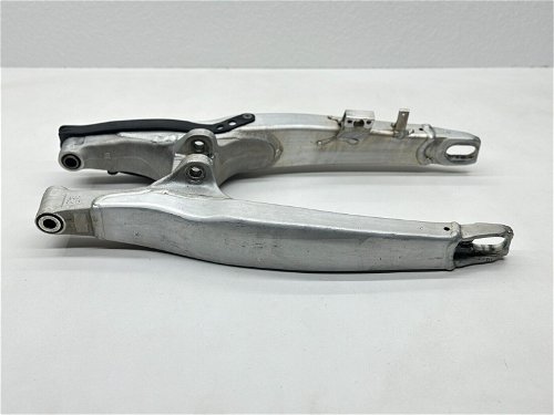 2022 Yamaha YZ450F Swingarm Rear Swing Arm BR9-22110-10-00 Suspension YZ 450F