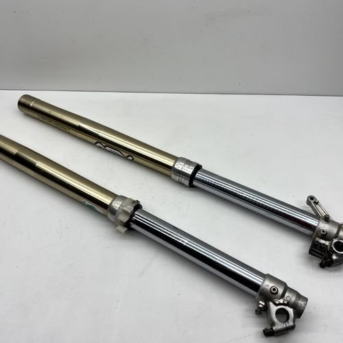 2005 Yamaha YZ250F FORKS FRONT FORK FRONT END RIGHT LEFT TUBES Lugs YZ450F YZ F