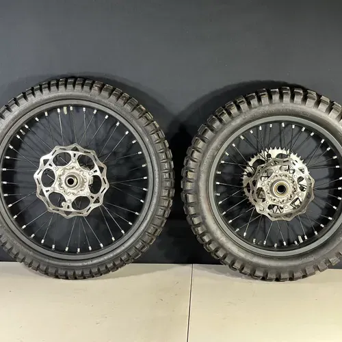 最低価格の Rear Front 18 21 Set Wheel Exc-f Ktm Wheels X Te Xc W Xcf Fe パーツ