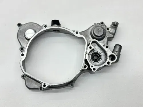 1999 Honda CR125R Inner Clutch Cover Engine Motor Right Side Case 11340-KZ4-L10