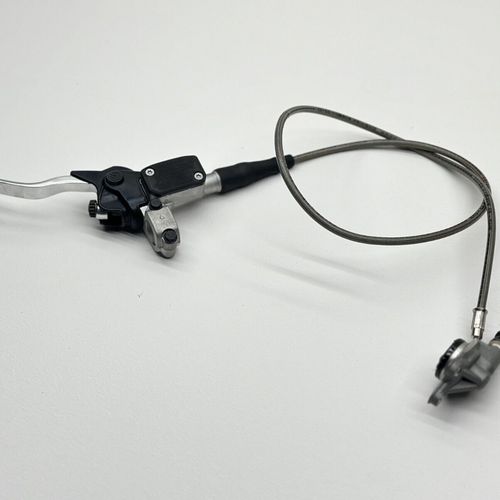 New 2024 KTM 125SX Hydraulic Clutch Cable Lever Master Cylinder Assembly GasGas