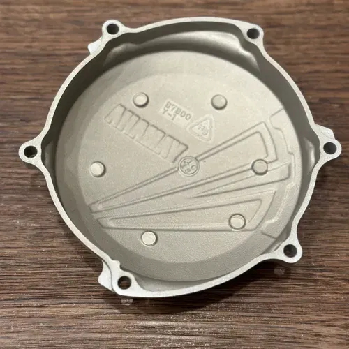 Yz250f online clutch cover